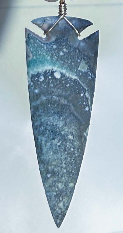 Ocean Wave Agate Arrowhead Necklace - Image 3